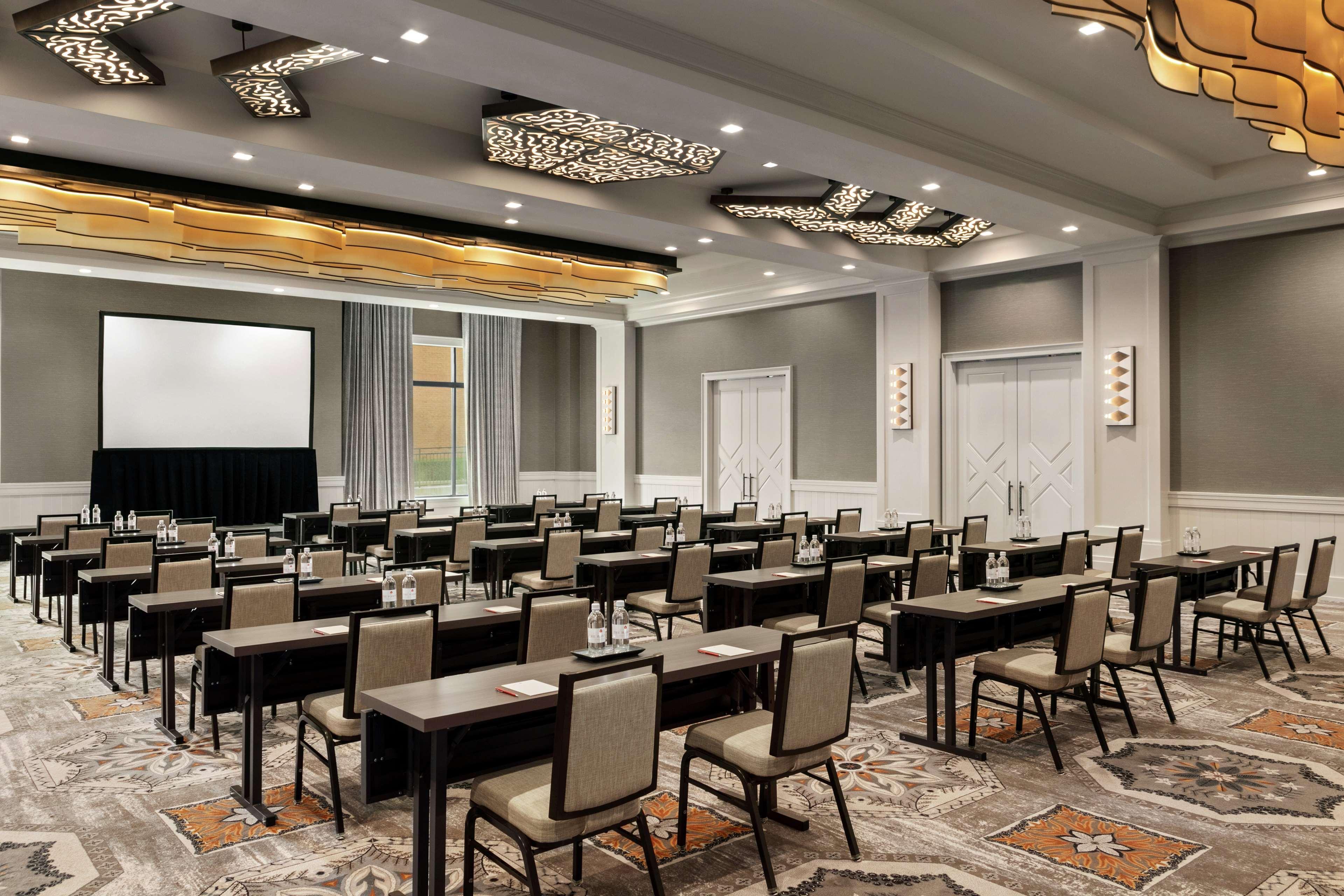 The Harpeth Downtown, Curio Collection By Hilton Hotel Franklin