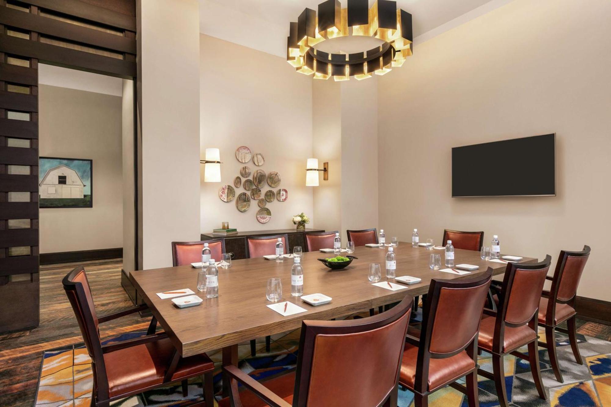 The Harpeth Downtown, Curio Collection By Hilton 4*