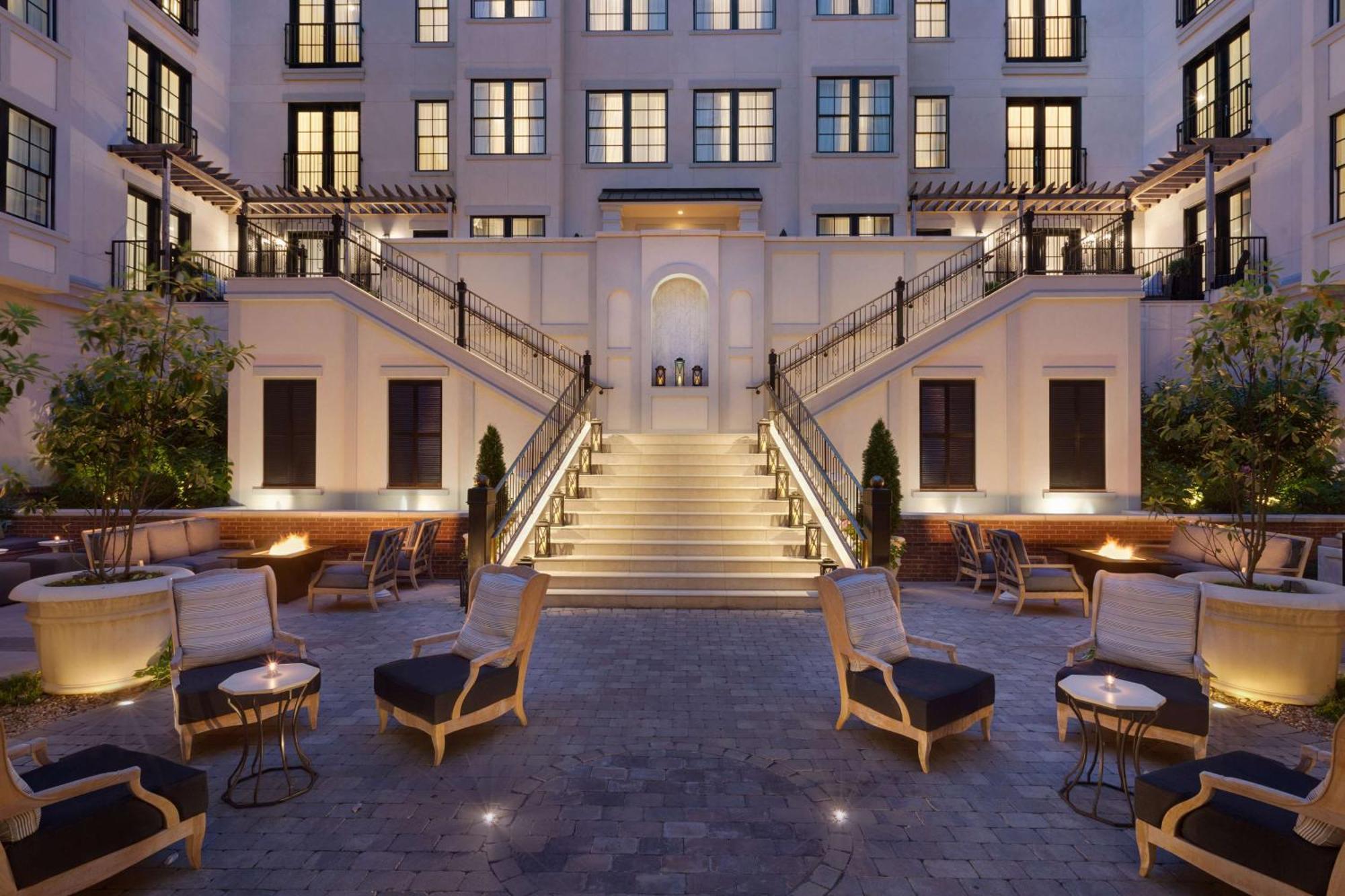 The Harpeth Downtown, Curio Collection By Hilton 4* Franklin