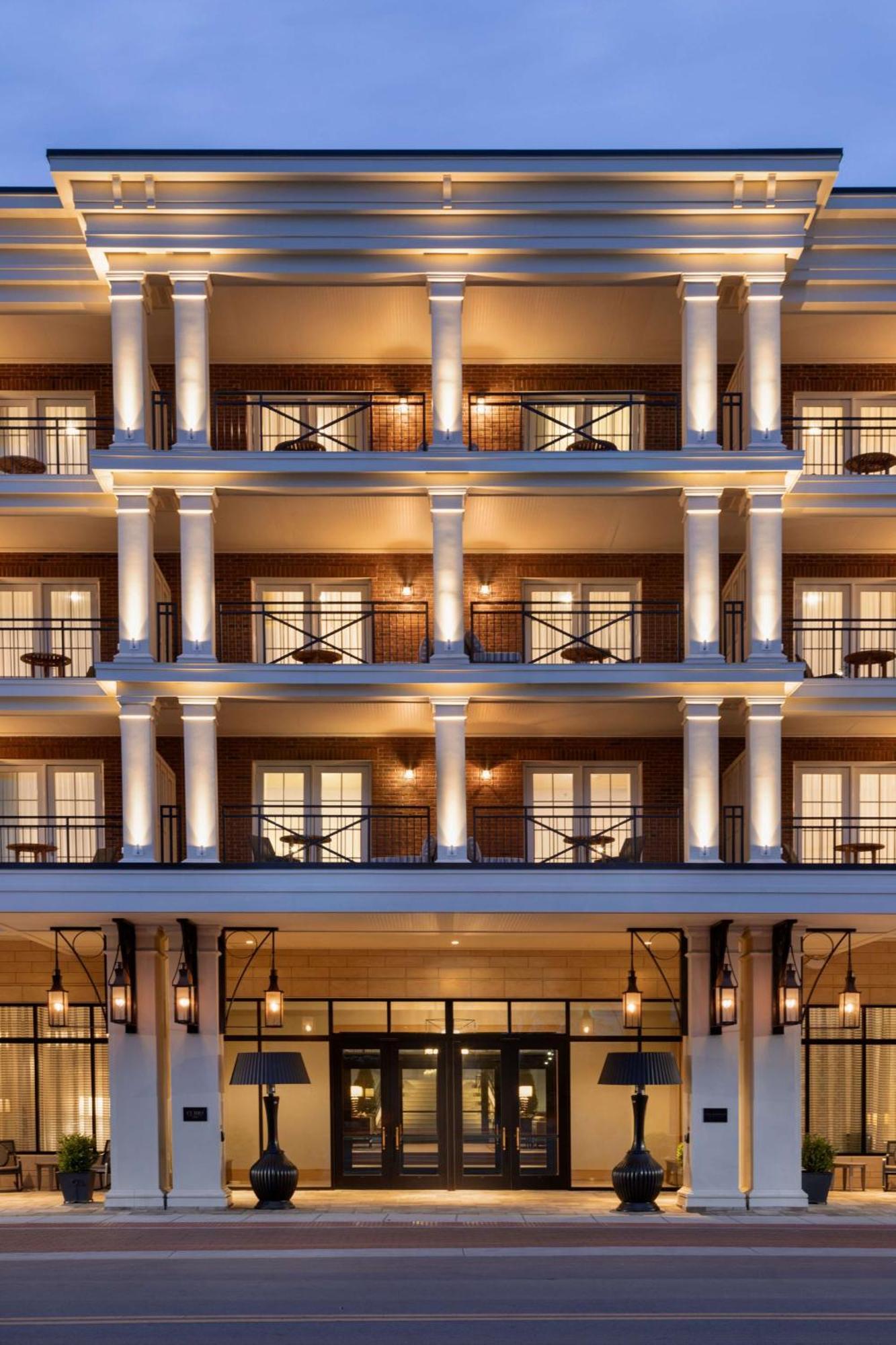 The Harpeth Downtown, Curio Collection By Hilton Hotel 4*