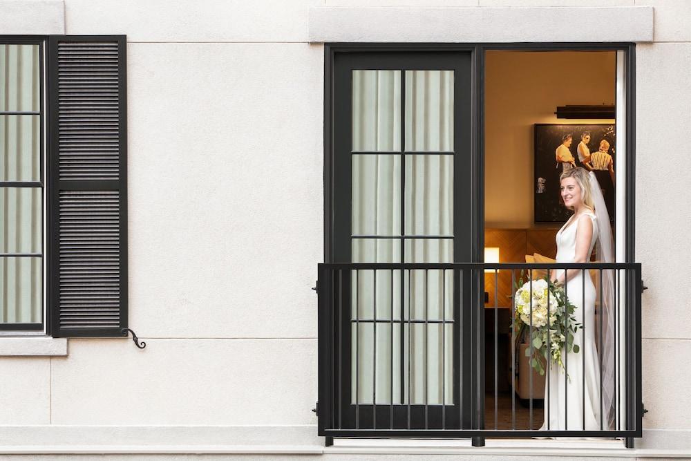 The Harpeth Downtown, Curio Collection By Hilton Franklin