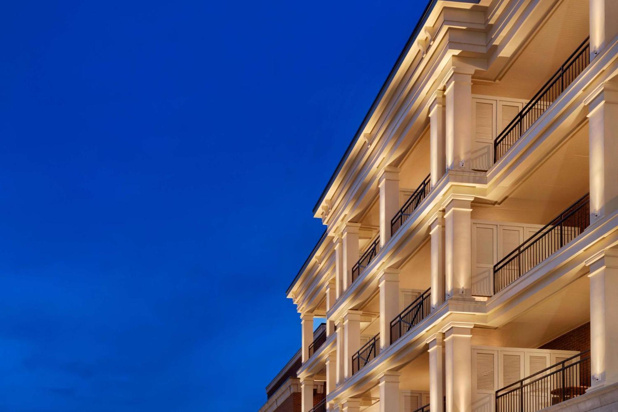 The Harpeth Downtown, Curio Collection By Hilton 4* Franklin
